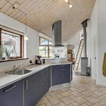 3 Bedroom Amazing Home In Nordborg Holiday home *
